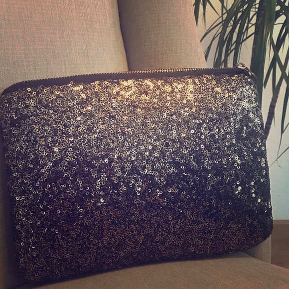 Sequin Clutch - Picture 1 of 2